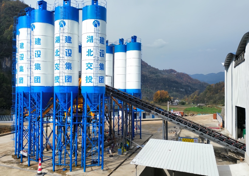 HZS120 vs. HZS180 Batching Plants: An In-Depth Selection Analysis for 300,000 m³ Annual Concrete Projects
